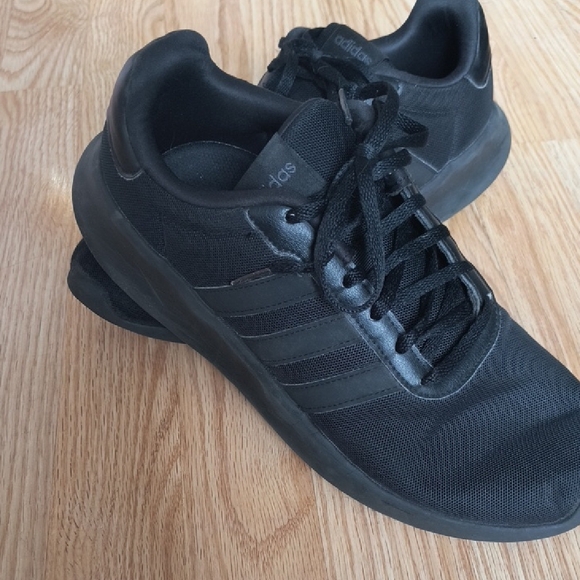 Adidas Men's Black Sneakers - Picture 3 of 6